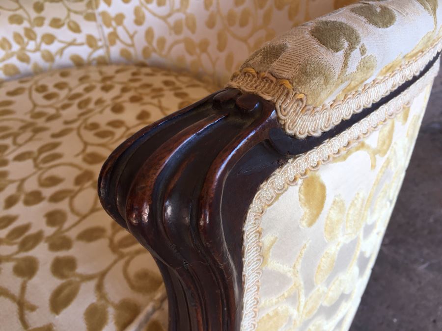 Nice French Provincial Style Armchair [Photo 7]