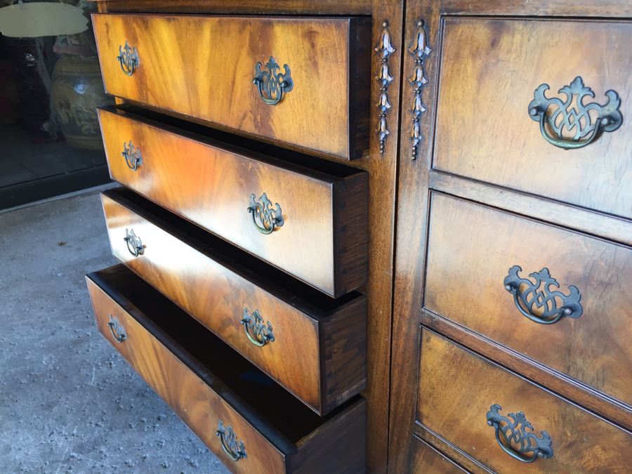 Stunning Unique Chinoiserie Hollywood Regency Two Piece Chest Of Drawers [Photo 23]