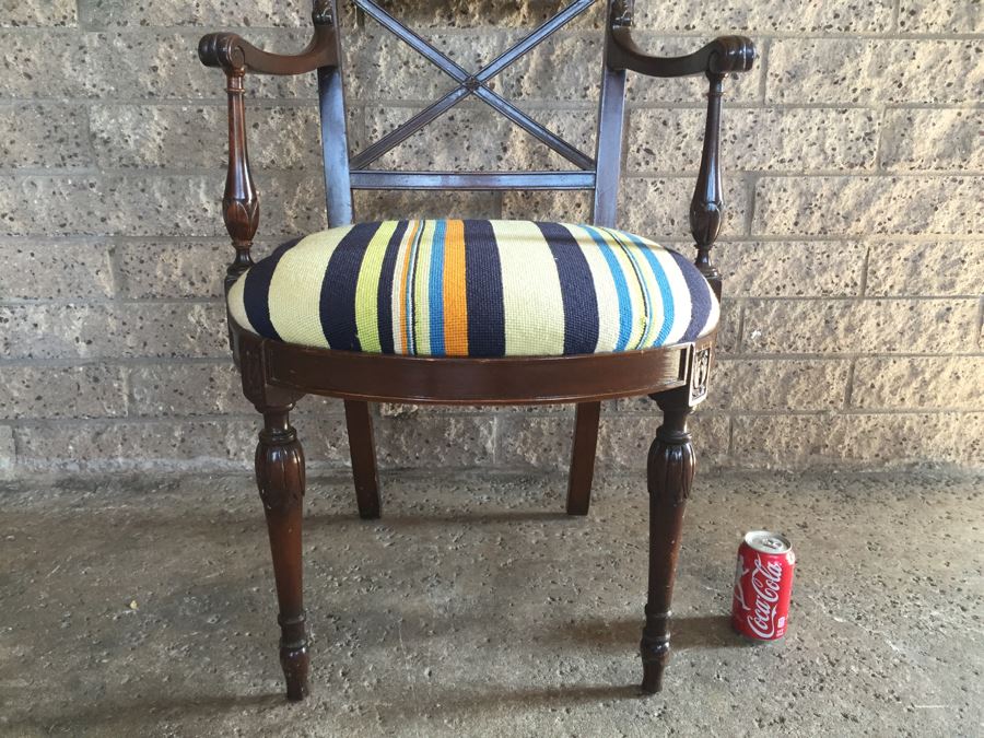 Nicely Carved Armchair With Carved Birds [Photo 4]