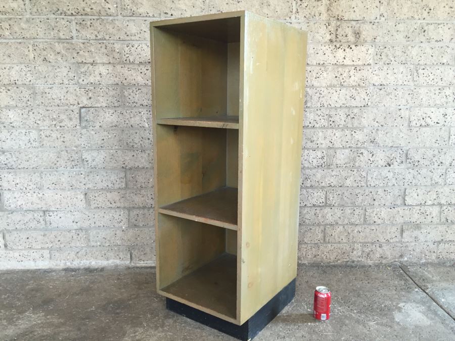 Nice Wooden Bookcase Painted Green - Genuine NASCO Product Manufactured By Nathan Shectman [Photo 11]