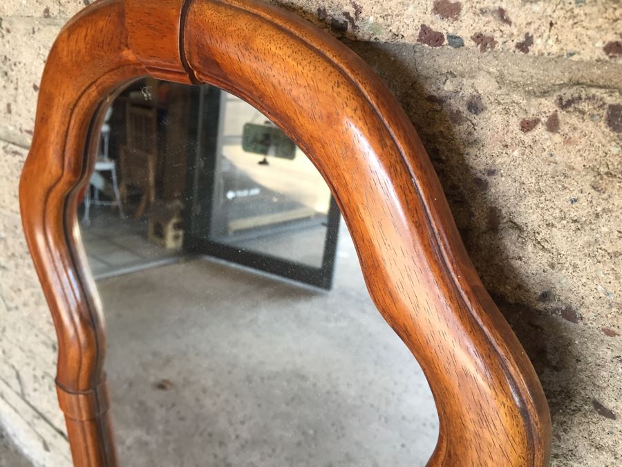 Nice Wooden Wall Mirror [Photo 2]