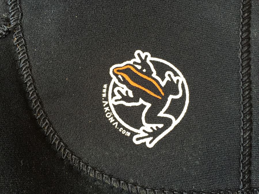 Scuba Diving Lot With Dive Bag, Mares Plana Avanti Fins, Hood, Gloves And Dive Weights [Photo 15]