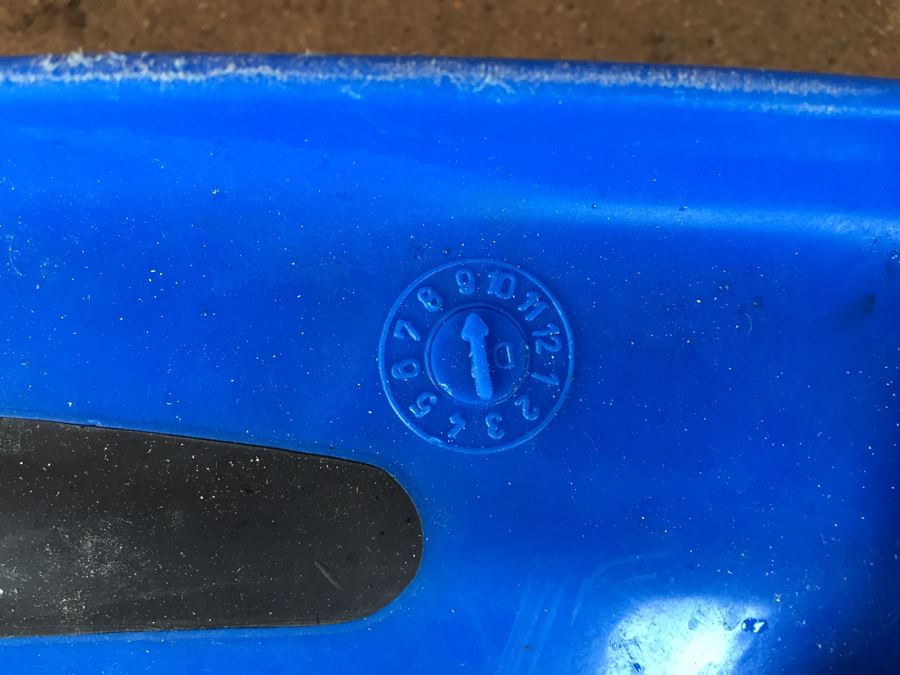 Scuba Diving Lot With Dive Bag, Mares Plana Avanti Fins, Hood, Gloves And Dive Weights [Photo 21]