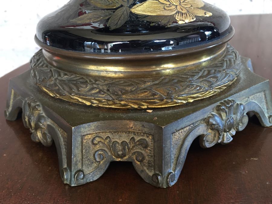 Antique Pair Of Exquisite Black Chinese Lamps With Mother Of Pearl Inlay [Photo 14]