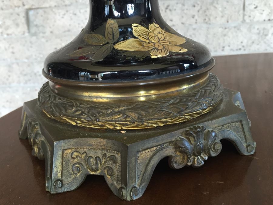 Antique Pair Of Exquisite Black Chinese Lamps With Mother Of Pearl Inlay [Photo 3]