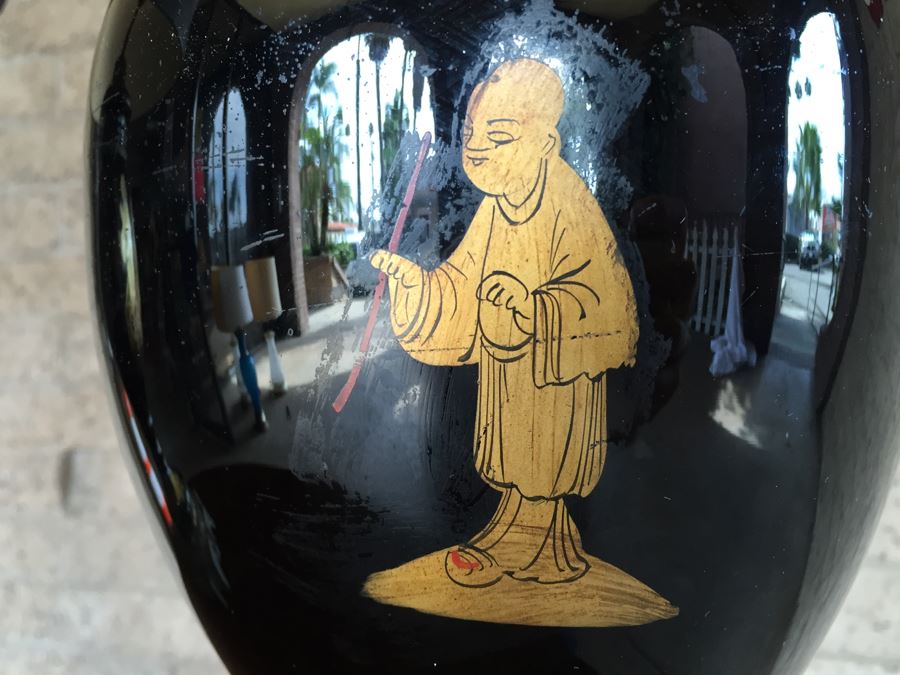 Antique Pair Of Exquisite Black Chinese Lamps With Mother Of Pearl Inlay [Photo 30]