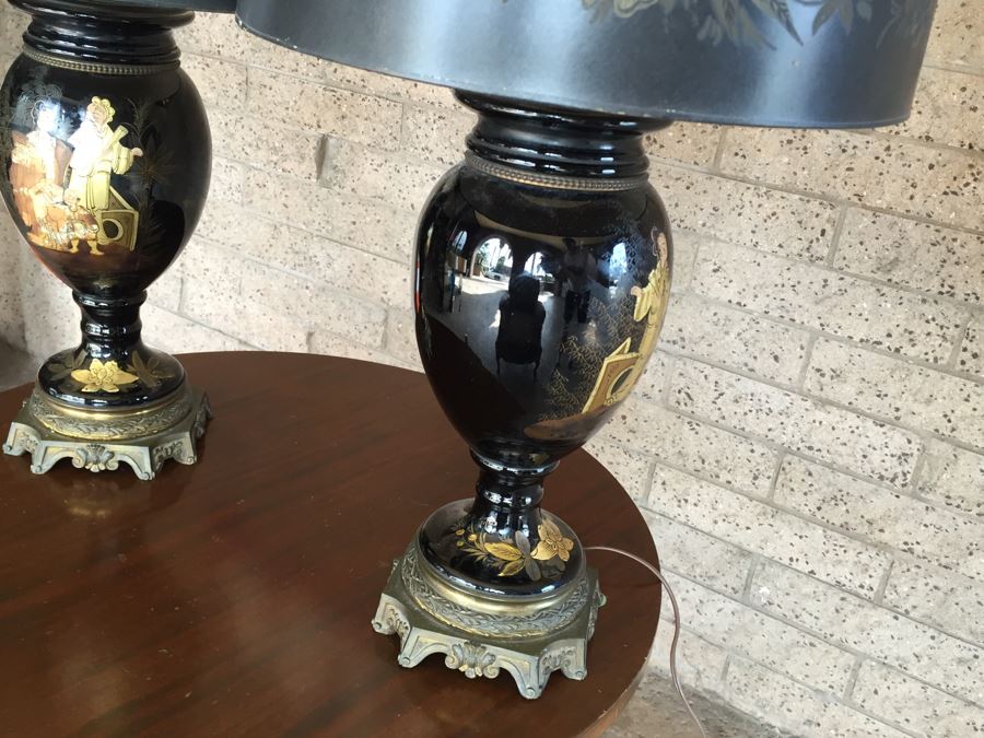 Antique Pair Of Exquisite Black Chinese Lamps With Mother Of Pearl Inlay [Photo 26]