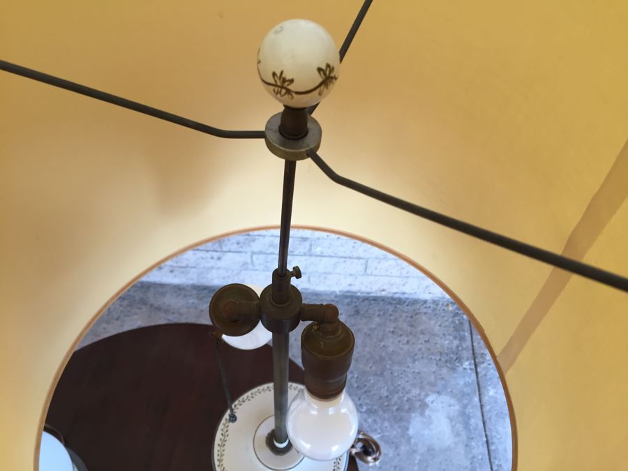 Pair Of White Milk Glass Lamps With Gold Bird And Plant Motif On Painted Wooden Base [Photo 14]