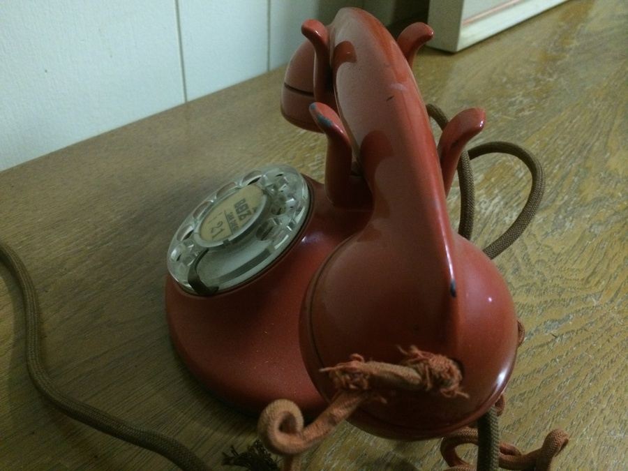 Bell Systems Western Electric F1 Rotary Phone Metal in Red [Photo 10]
