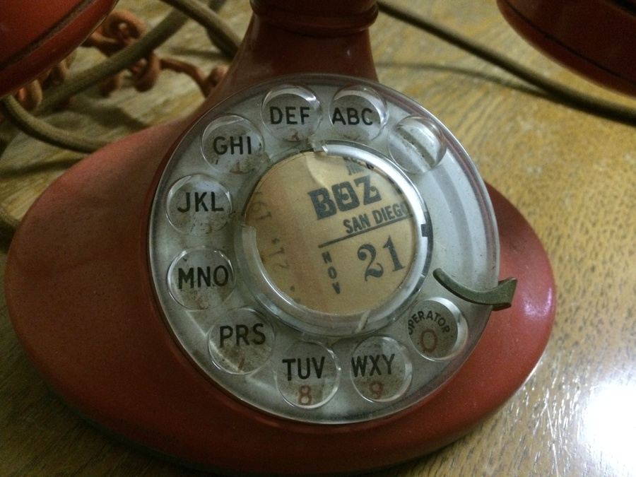 Bell Systems Western Electric F1 Rotary Phone Metal in Red [Photo 2]