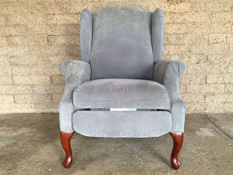 LANE Furniture Wingback Recliner Armchair [Photo 5]