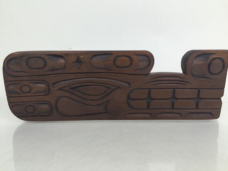 Wood Carving Pacific Northwest Style Crocodile [Photo 4]