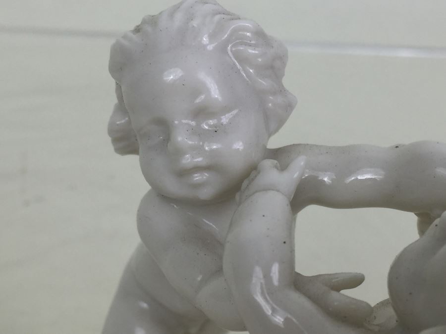 Hutschenreuther Selb LHS Germany Kunstabteilung Dancing Cherubs [Photo 11]