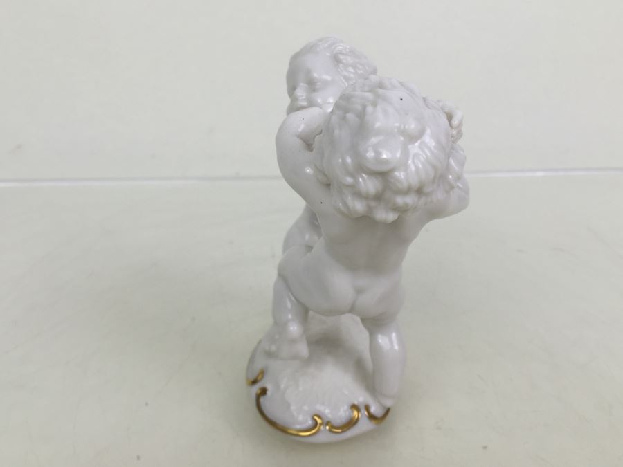 Hutschenreuther Selb LHS Germany Kunstabteilung Dancing Cherubs [Photo 6]