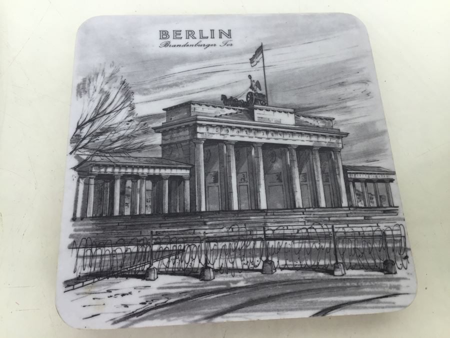 Set Of Bernard Buffet & Berlin Germany Schuberth Coasters [Photo 17]
