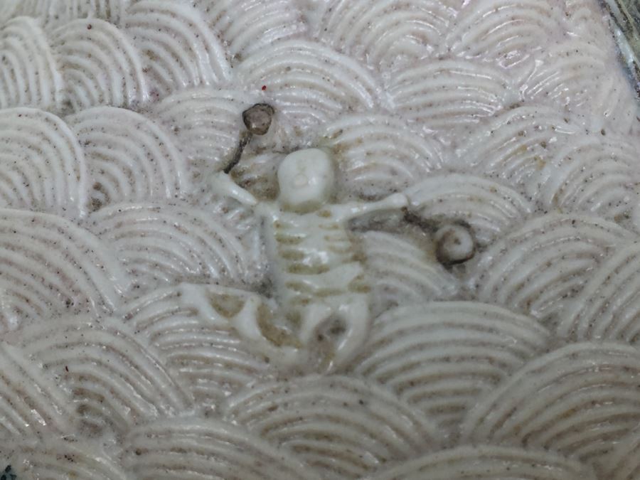 Chinese Bas-Relief Hand Painted Signed Porcelain Vase [Photo 18]