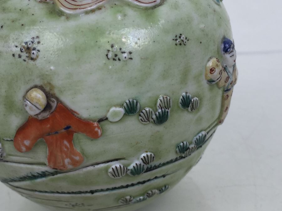 Chinese Bas-Relief Hand Painted Signed Porcelain Vase [Photo 7]