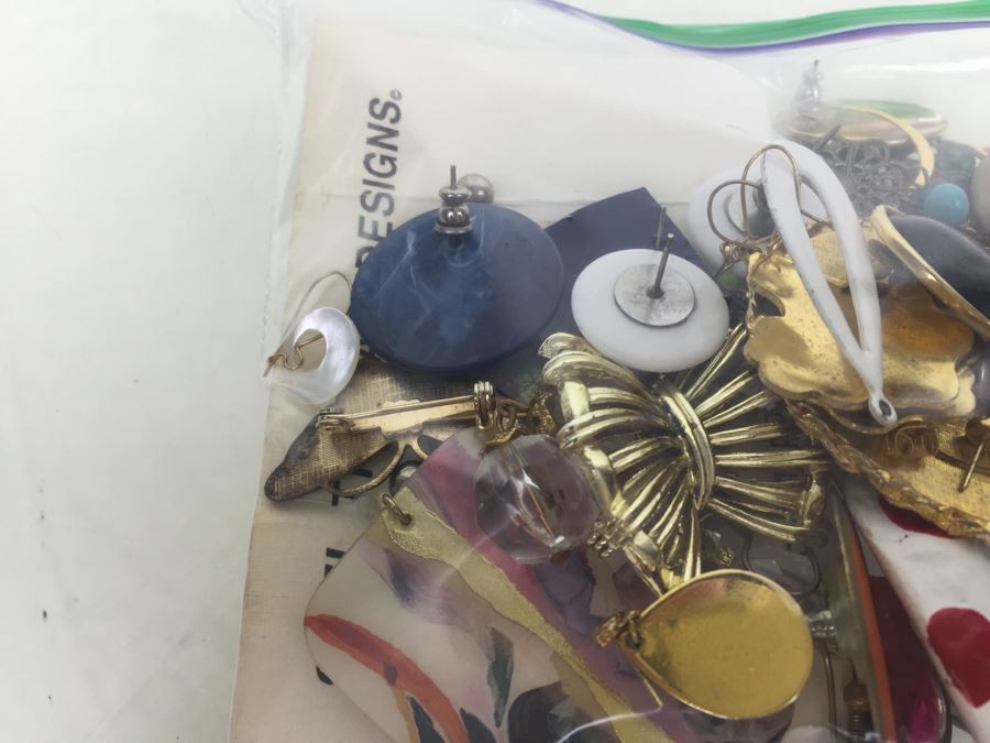 Costume Jewelry Lot #1 [Photo 4]