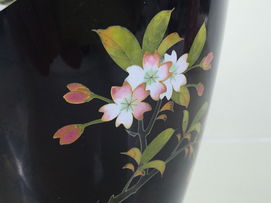 Stunning Signed Japanese SATO Cloisonne Vase With Stand Bird And Floral Motif In Excellent Condition [Photo 7]