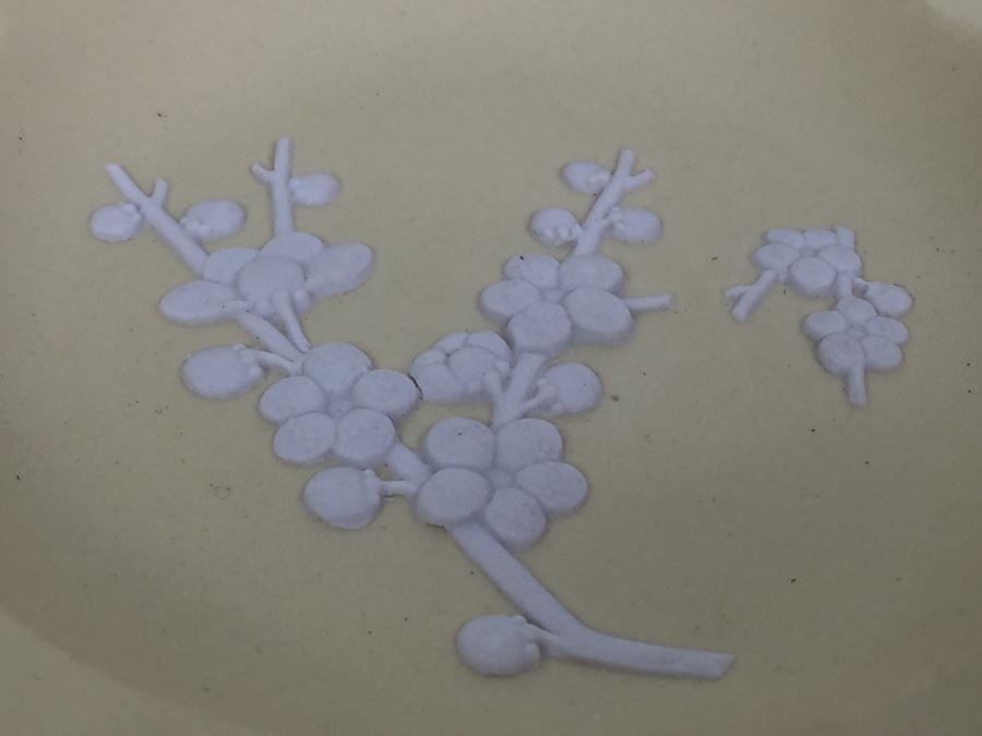 Yellow Wedgwood Jasperware Ashtray [Photo 5]