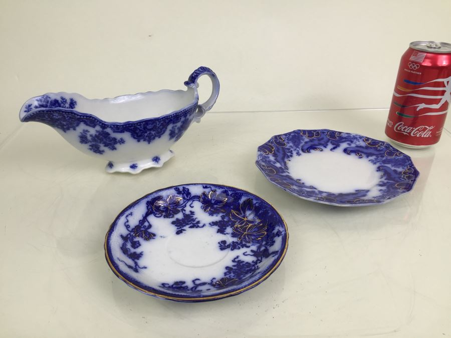 Flow Blue China Lot With Plates & Gravy Boat Featuring Wedgwood And Grindley England