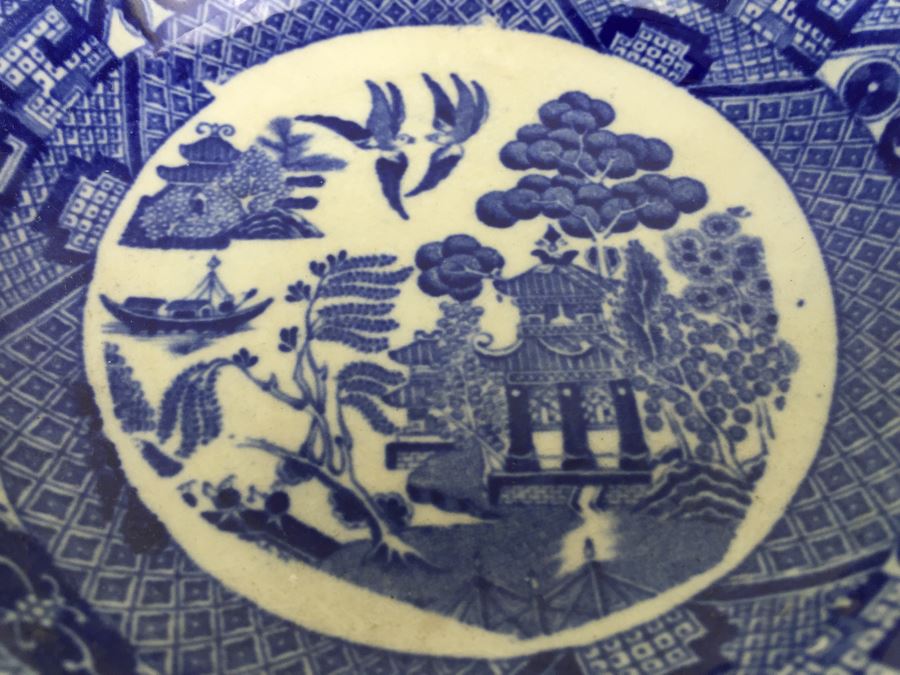 Antique Semi-Vitreous Buffalo Pottery Blue Willow Plate And Bowl Lot Dated 1907, 1909 & 1911 [Photo 16]