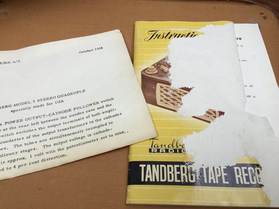 Reel To Reel Tape Recorder Tandbergs RadioFabrikk, A/S, Oslo Model 4F Made In Norway With Carrying Case And Manuals [Photo 5]