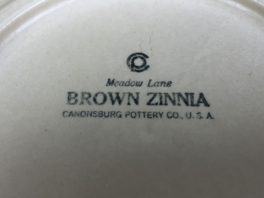 Set Of 3 Large Meadow Lane Brown Zinnia Plates Sunflower Canonsburg Pottery Co., USA [Photo 3]