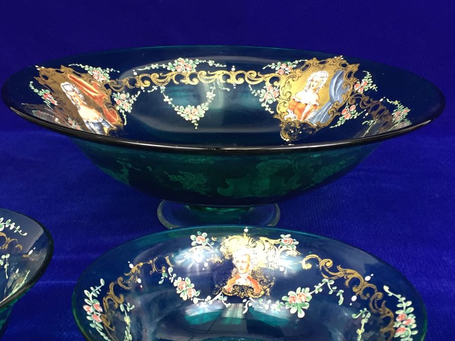 Vintage Hand Blown Glass Bowl With 3 Small Bowls [Photo 3]
