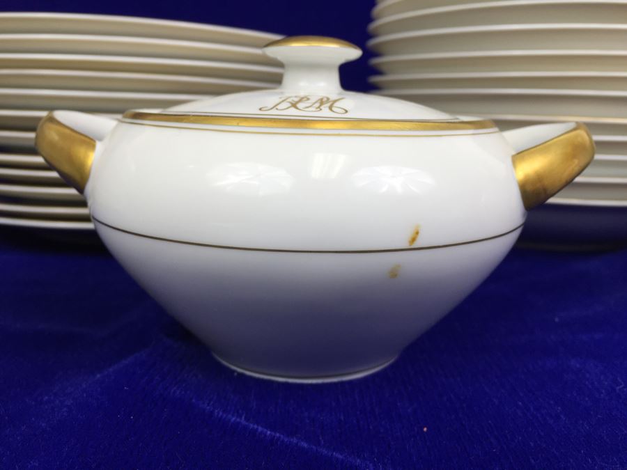 Large China Set Meito China JAPAN Hand Painted White With Gold Rim Monogramed RPM [Photo 12]