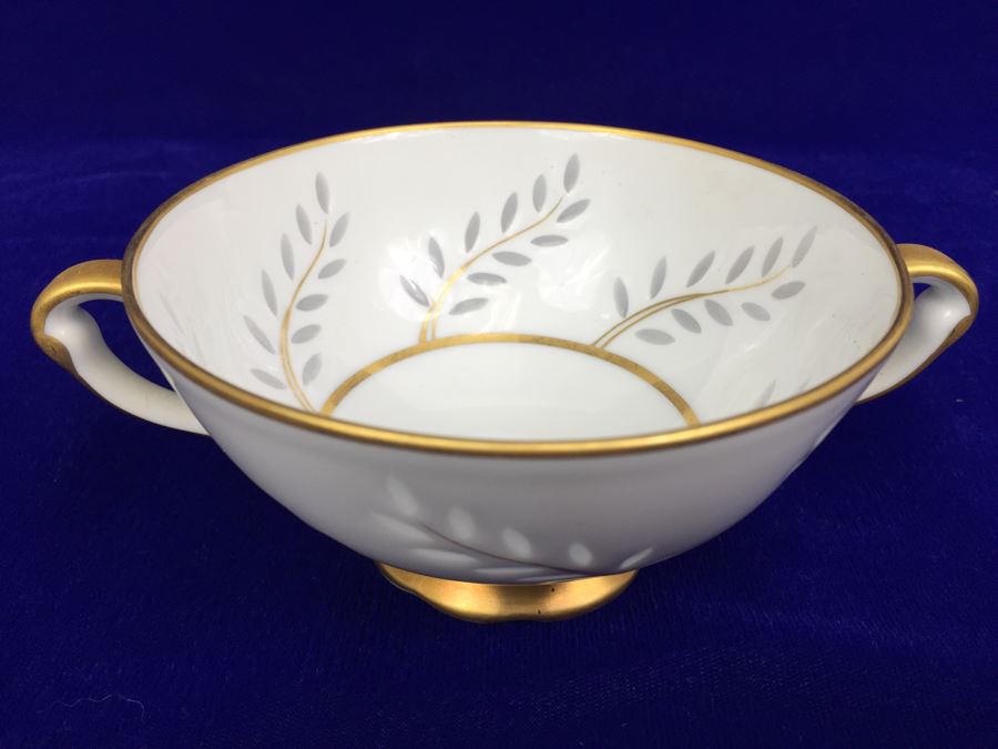 Seyei Regal China Pearl Rice Hand Painted China Set