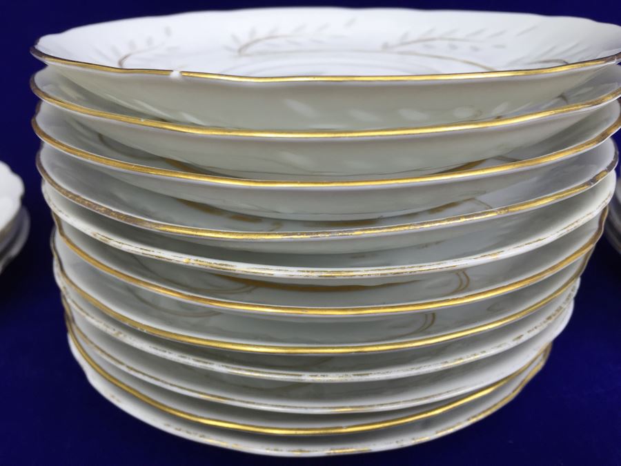 Seyei Regal China Pearl Rice Hand Painted China Set [Photo 43]