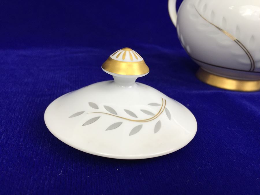Seyei Regal China Pearl Rice Hand Painted China Set [Photo 32]