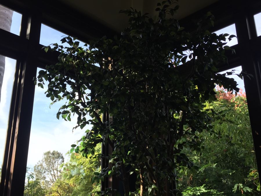 Large Cement Urn With Artificial Tree [Photo 9]