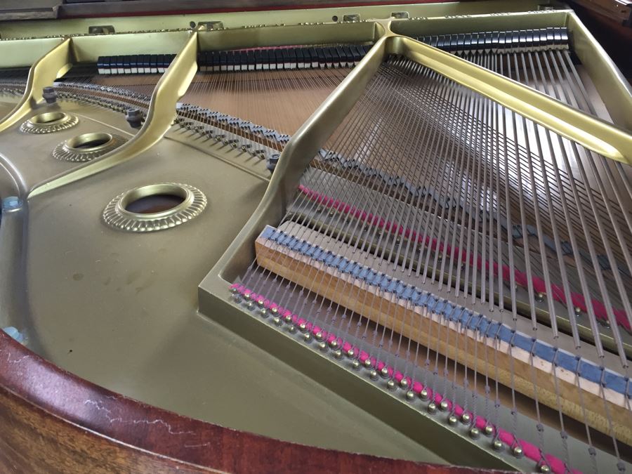 Beautiful Baby Grand Baldwin Piano With Bench Recently Restored [Photo 19]