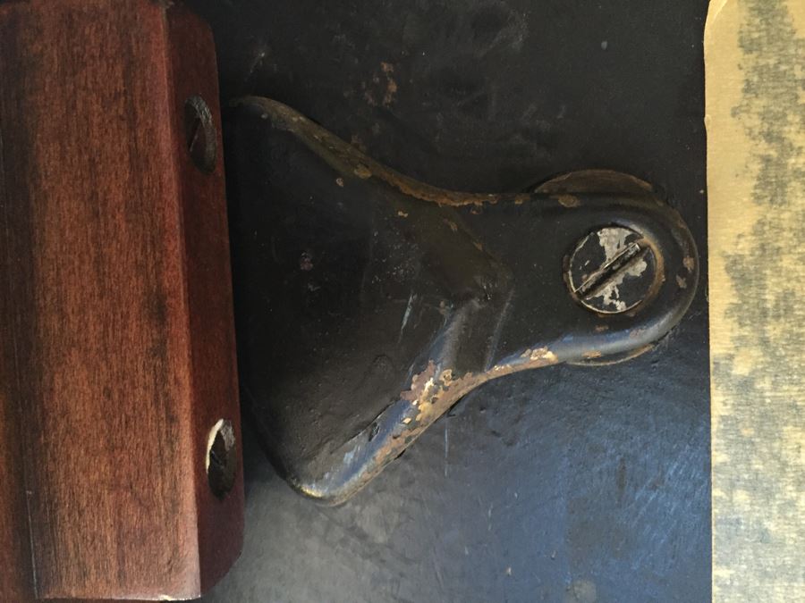 Beautiful Baby Grand Baldwin Piano With Bench Recently Restored [Photo 26]