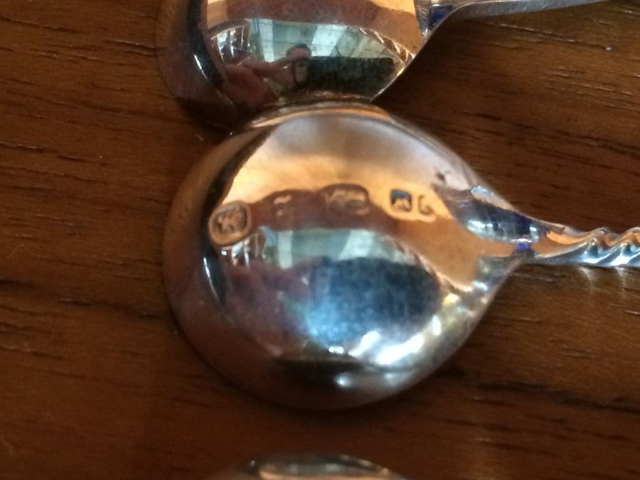 Lot of Vintage Silver Salts Pedestal and Spoons with Extra Blue Glass [Photo 14]