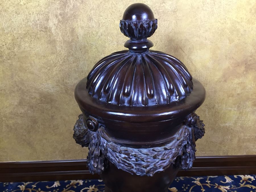 Large Decorative Urn With Top [Photo 8]