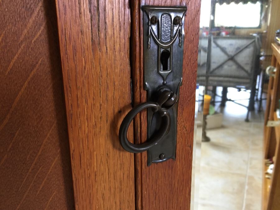 Antique Craftsman Style Armoire [Photo 13]