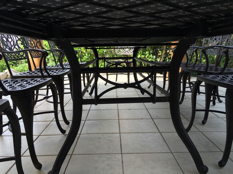 Luxury Quality 'Hanamint' Cast Aluminum Outdoor Black Dining Table With Two Leaves And 12 Chairs Plus Canvas Cover For Patio Furniture [Photo 9]