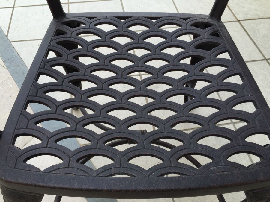 Luxury Quality 'Hanamint' Cast Aluminum Outdoor Black Dining Table With Two Leaves And 12 Chairs Plus Canvas Cover For Patio Furniture [Photo 18]