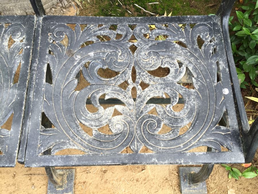 Outdoor Metal Garden Bench With Shell And Seahorse Motif #1 [Photo 9]