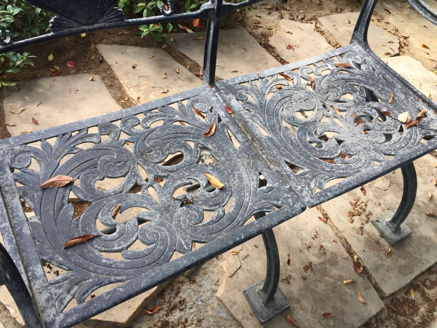 Outdoor Metal Garden Bench With Shell And Seahorse Motif #2 [Photo 6]