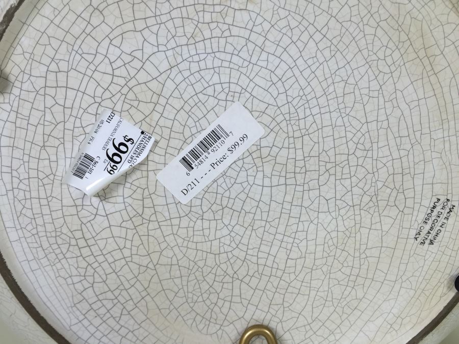 Large Decorative Italian Style Plate With Stand [Photo 3]