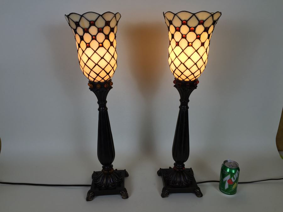 Nice Pair Of Contempary Stained Glass Table Lamps