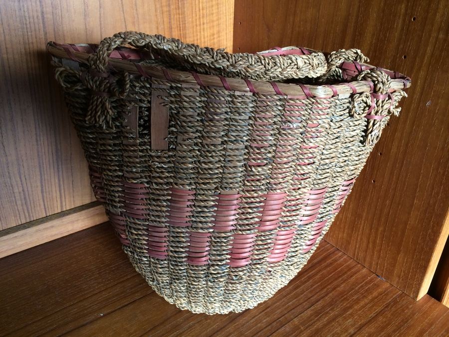 Native American Bag with Handles [Photo 1]