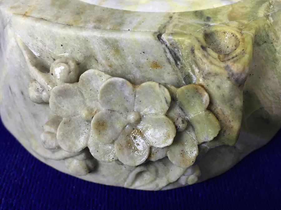 Carved Stone Trinket Box With Bird And Floral Motif [Photo 7]