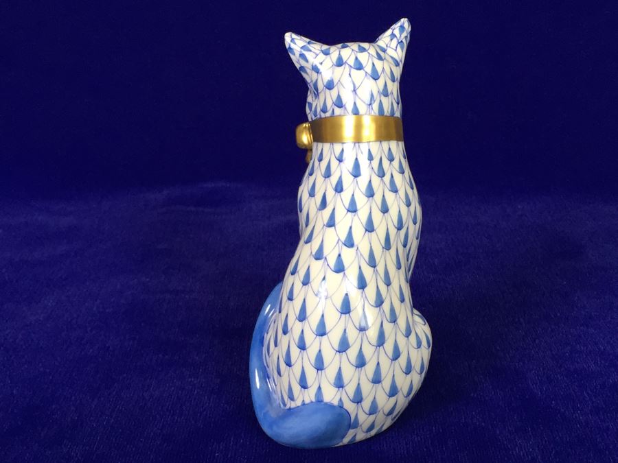 Herend Hvngary Handpainted 24 Karat Gold Blue Cat Figurine - Made in Hungary [Photo 8]