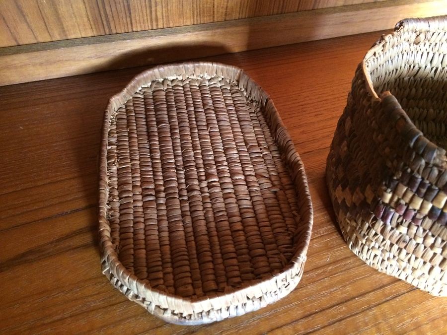 Native American Basket with Lid [Photo 6]