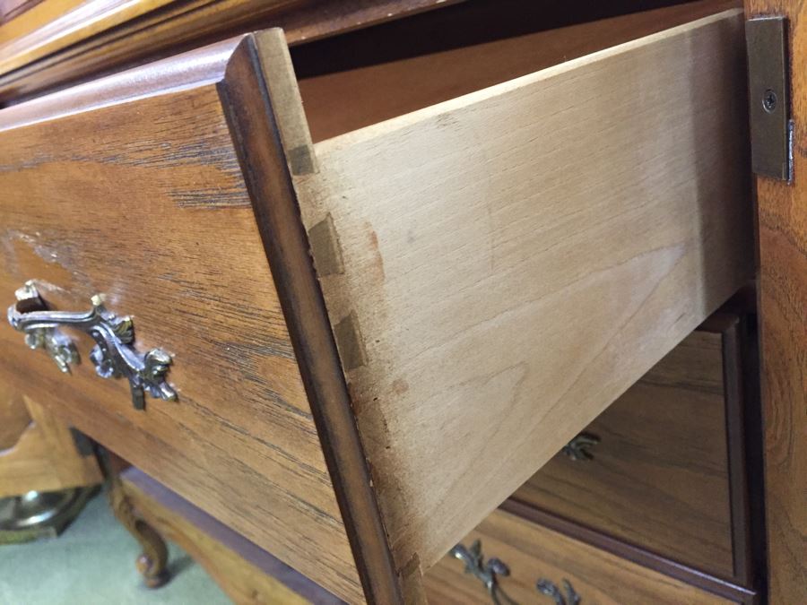 Nice Thomasville Armoire Dresser [Photo 9]